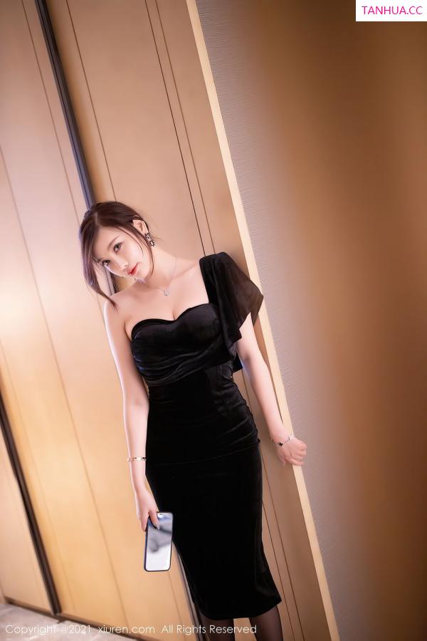 杨晨晨 sugar小甜心CC [XiuRen]高清写真图 2021.03.09 No.3184 杨晨晨sugar第15张图片